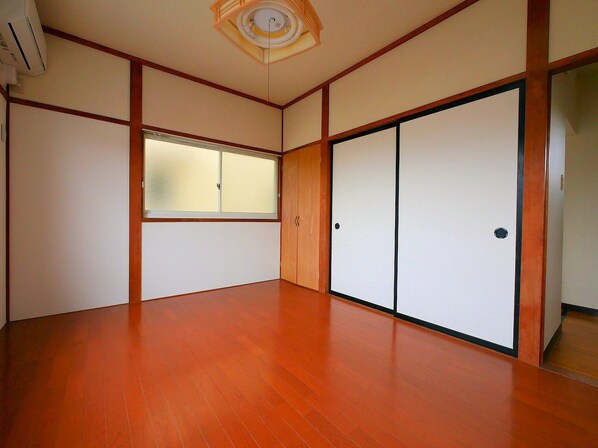 コーポファミーユの物件内観写真